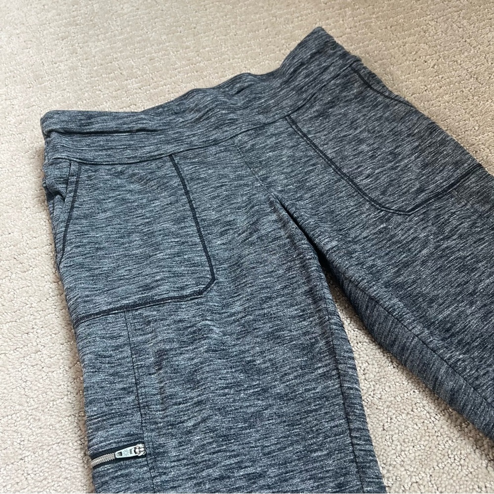 Athleta Women’s Mid-Rise Metro Jogger - Picture 2 of 8